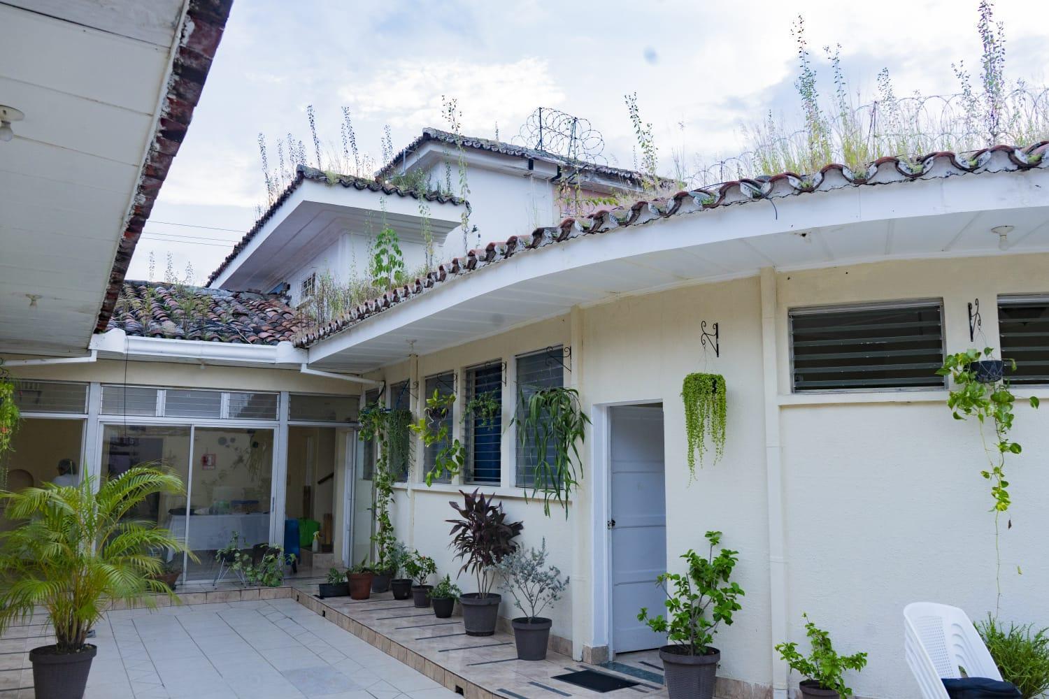 Hostal Casa Luna Santa Ana Exterior foto